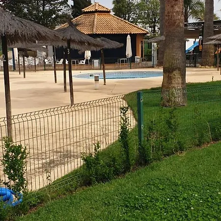 Vacation Luxury 아파트 이슬란티야